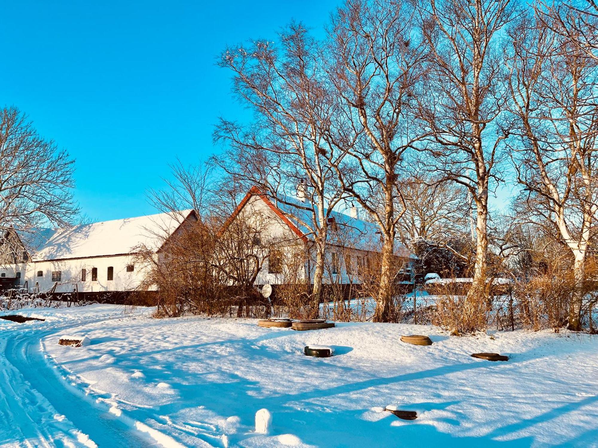 Sydkustens At Tullnaes Vingard Klagstorp Exterior foto